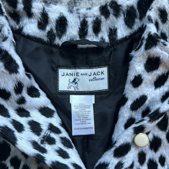 Janie and Jack faux fur dress coat size 12-24 months - Picture 3 of 3